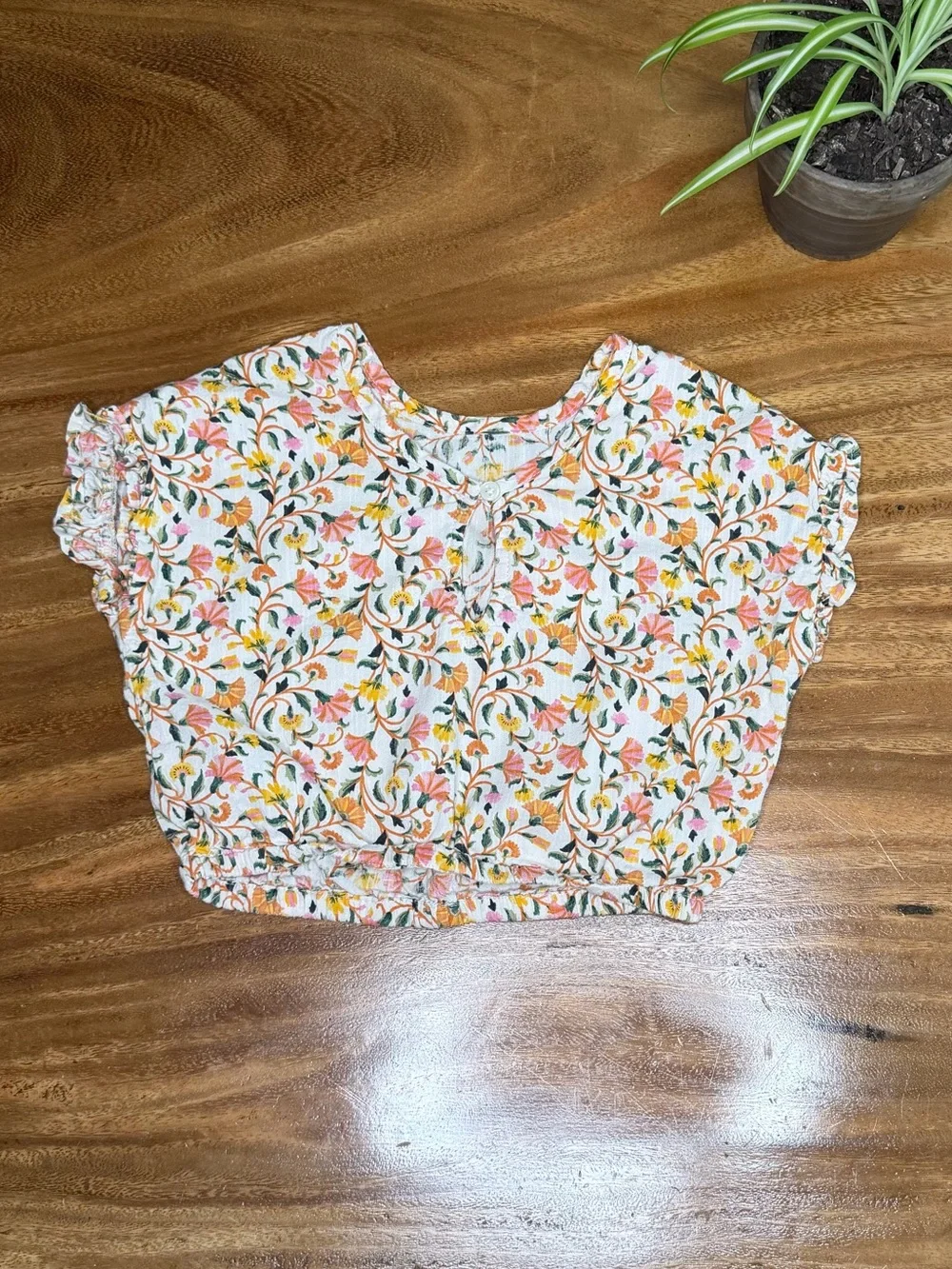Old Navy size 3t